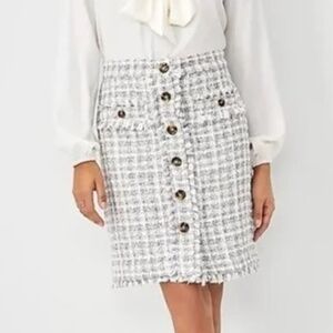 Ann Taylor White Plaid Textured Tweed Fringe Button Front Pencil Skirt Size 14